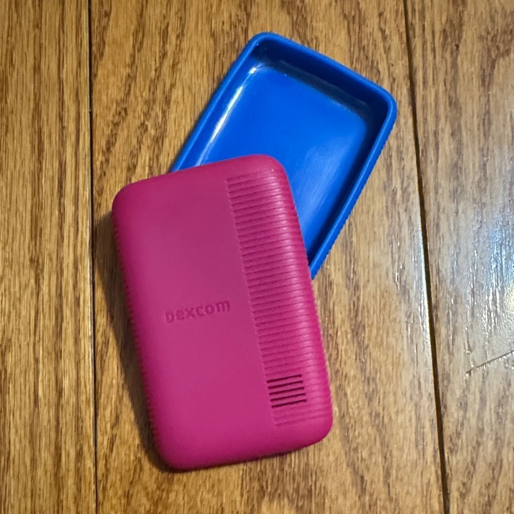 Silicone Cases for Dexcom Receiver - Set of 2 (vibrant pink and blue)